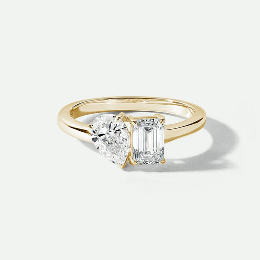 Heart & Emerald Cut Toi et Moi Gold Ring