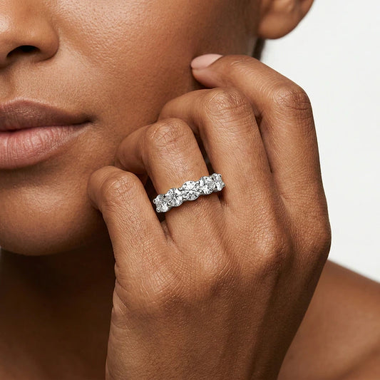 Lois 5-Stone Round Band